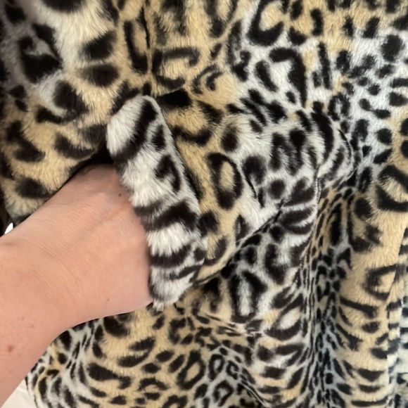 Style me petite, leopard warm jacket, above the knee, size: PXL, never used - Picture 3 of 5